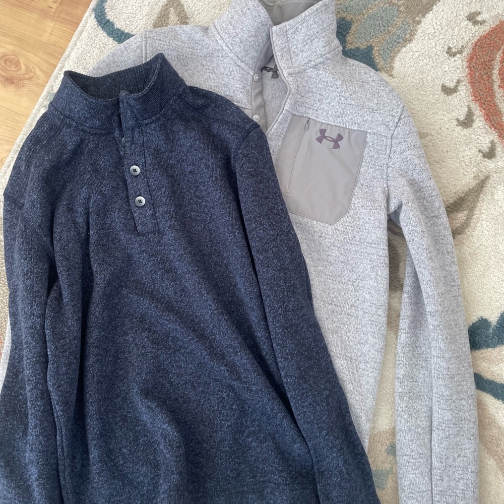 Bundle of Men’s pull over sweaters.